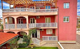 Zeljak Apartments